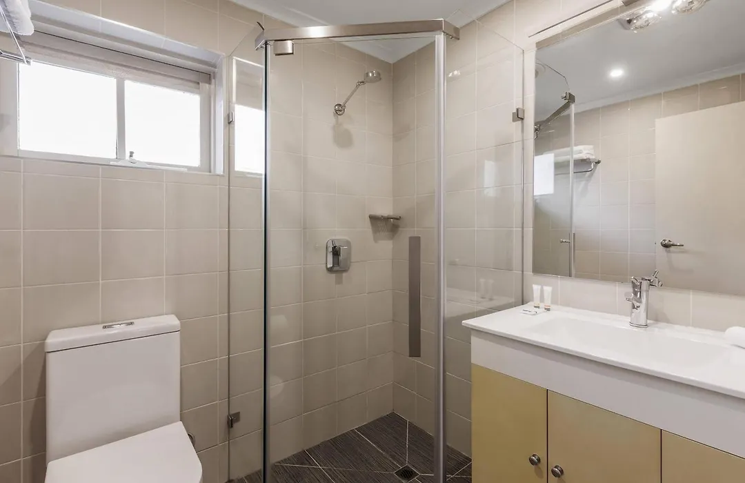 Quality Hotel Melbourne Airport-1